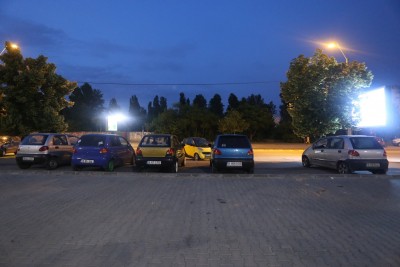 Si da, am avut  grija sa se vada si buburuza lui Sorin Maseluta, un Smart galben-galben-galben.... de zici ca are hepatita :)