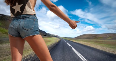 Sexy_hitchhiker_girl_2.jpg