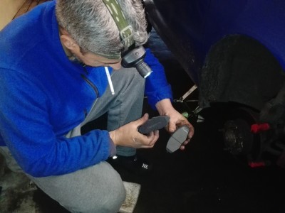 Placutele Premiere, o sa vad cum se comporta in perioada asta, pana se aseaza cum trebuie pe discuri.